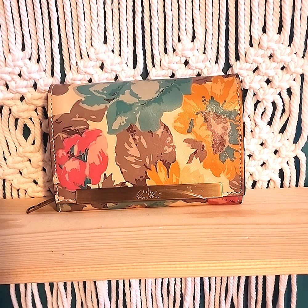 Patricia Nash wallet